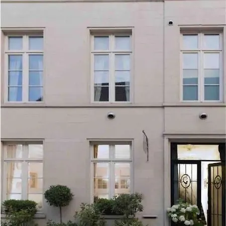 Townhouse Room Herenhuys Eeklo Exterior photo