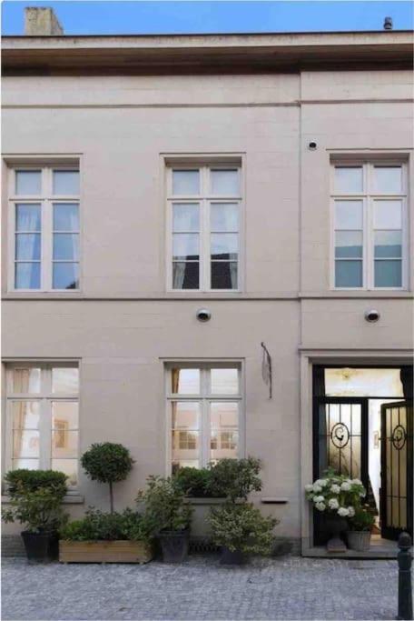 Townhouse Herenhuys Apartment *